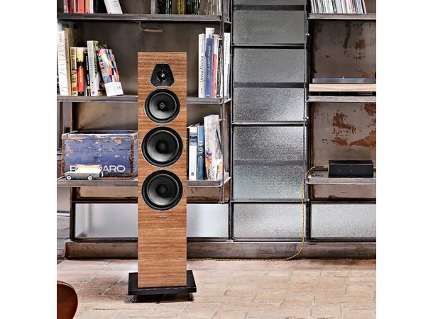 Sonus Faber Lumina V, valnøtt 3-veis gulvstående høyttaler, par 