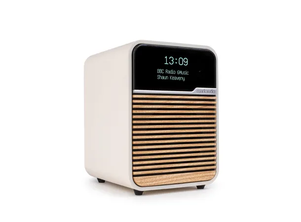 Ruark R1 Mk4, DAB radio, kremhvit DAB+, Bluetooth, klokke og alarm 