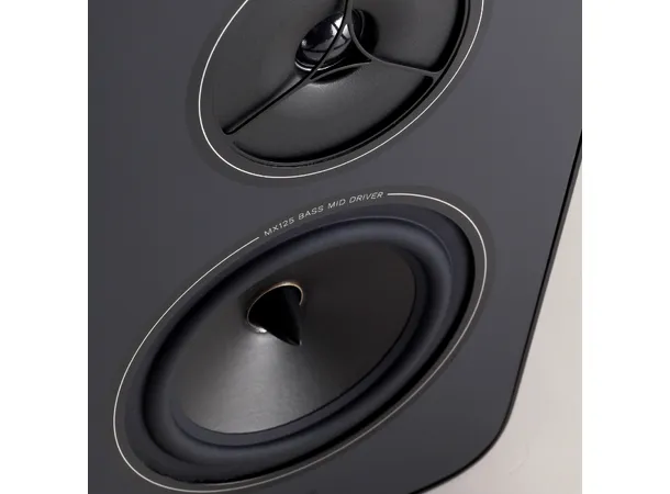 Rega Kyte, sort, pris pr par 2-veis kompakthøyttaler for hylle/stativ 