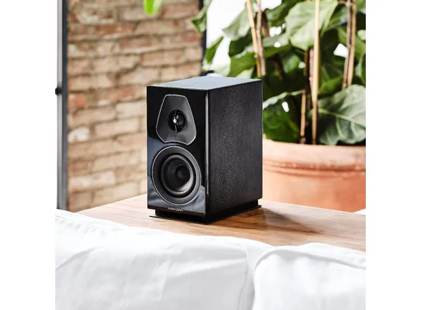 Sonus Faber Lumina I, sort piano 2-veis høyttaler, plassering benk/hylle 