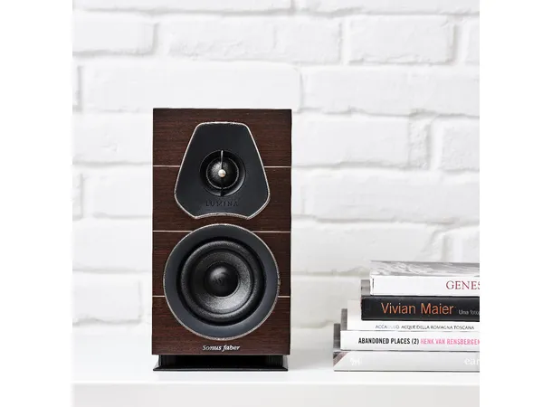 Sonus Faber Lumina I, wenge 2-veis høyttaler, plassering benk/hylle 