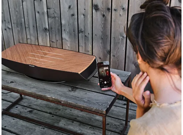 Sonus Faber Omnia, valnøtt Trådløst streaming musikkanlegg 