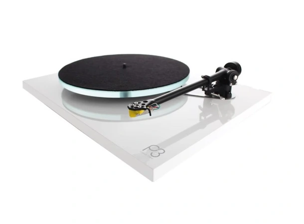 Rega Planar 3, Exact pickup, hvit Glasstallerken, RB330 arm, EBLT drivrem 