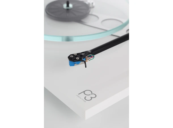 Rega Planar 3, Exact pickup, hvit Glasstallerken, RB330 arm, EBLT drivrem 