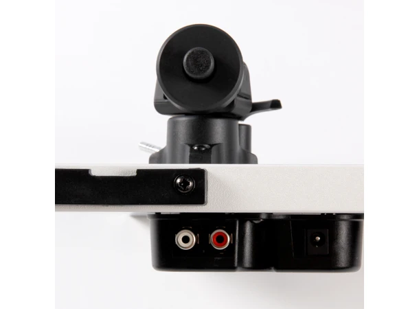 Rega Planar 1 Plus, Carbon, hvit RIAA-trinn, RB110 arm, EBLT drivrem 