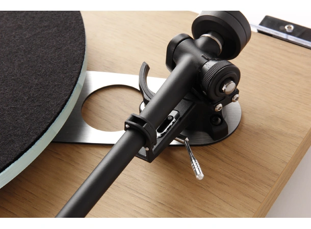 Rega Planar 3 platespiller, Exact - Oak Spesialversjon Exact pickup, RB330 arm 