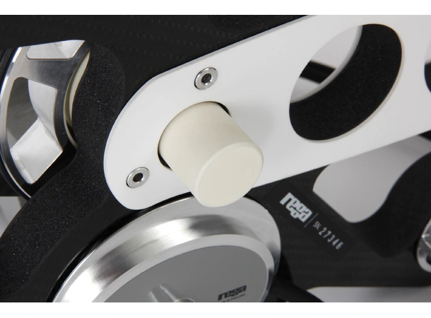 Rega Naia, uten pickup, sort RB titanium tonearm, ekstern PSU 