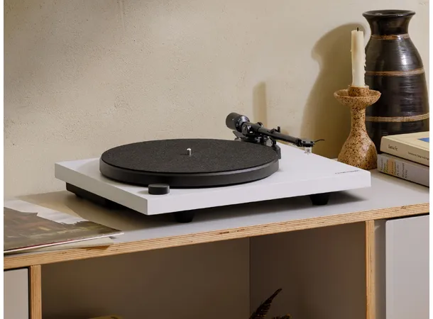 Cambridge Spira 1, platespiller, White RIAA-trinn, Bluetooth 