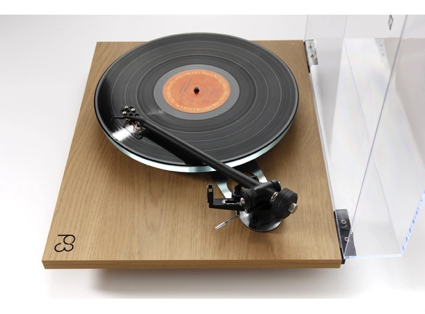 Rega Planar 3, Nd3 pickup, oak Glasstallerken, RB330 arm, EBLT drivrem 