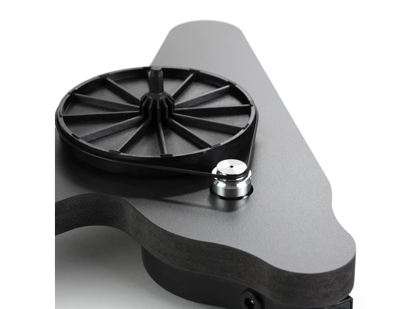 Rega Replay, Carbon pickup, Black RB110 arm, EBLT Advanced drivrem 