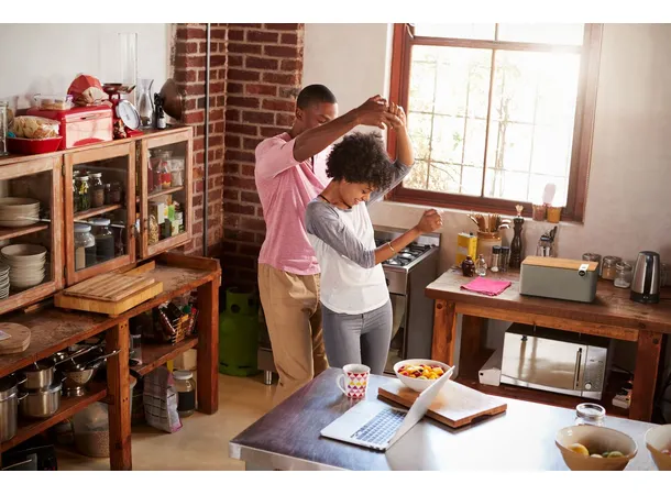 Klipsch The Three Plus - Walnut Bluetooth-høyttaler, Heritage, optisk 