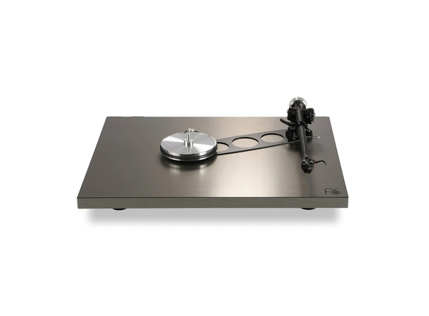 Rega Planar 6 RS, Nd9 pickup, sort RB880 arm, doble drivremmer, NEO Mk2 PSU 