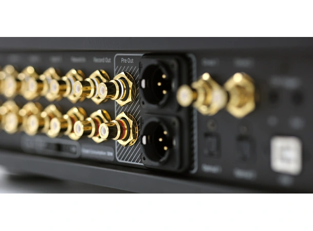 Rega Mercury og Solis, forsterkersett Forforsterker og effektforsterker 