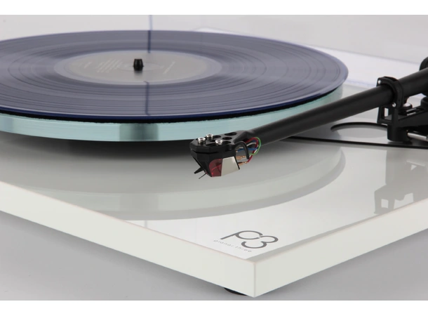Rega Planar 3, Nd3 pickup, hvit Glasstallerken, RB330 arm, EBLT drivrem 