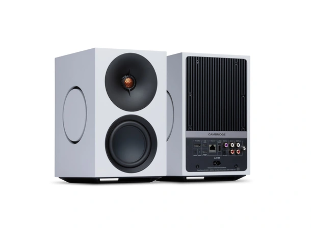 Cambridge L/R M /  Rega Planar 2, White Streaming-høyttalere og platespiller 