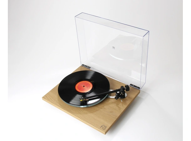 Rega Planar 3 Nd5 platespiller- oak RB330 arm 