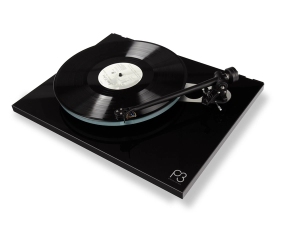 Rega Planar 3, Carbon pickup, Black Glasstallerken, RB330 arm, EBLT drivrem 