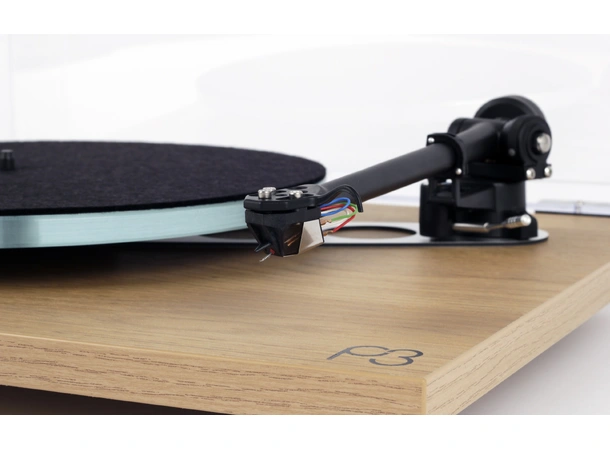 Rega Planar 3, Nd5 pickup, oak Glasstallerken, RB330 arm, EBLT drivrem 