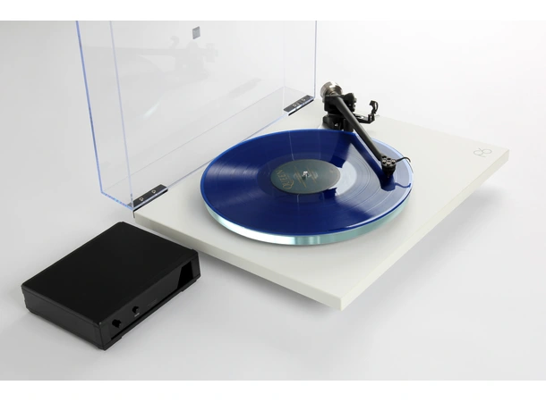Rega Planar 6 Nd5 - hvit RB330 arm, NEO Mk2 PSU 