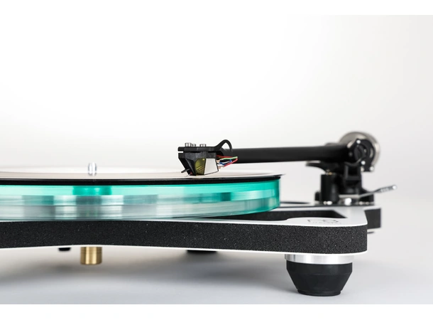 Rega Planar 8 Nd7 platespiller- hvit Nd7 pickup, RB880 arm, NEO TT MK2 PSU 