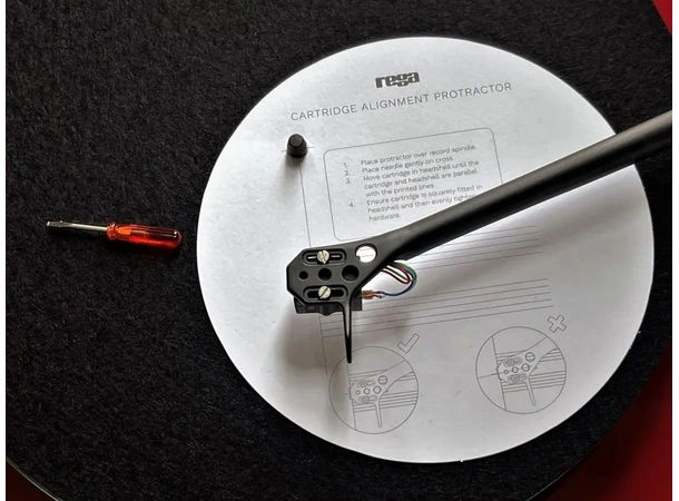 Rega Protractor Justeringsmal for montering av pickup 