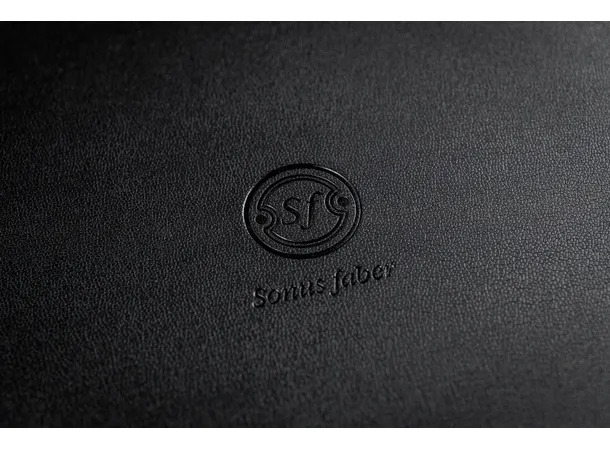 Sonus Faber Gravis II, White aktiv subwoofer, 2 x10" bass, 350 watt 