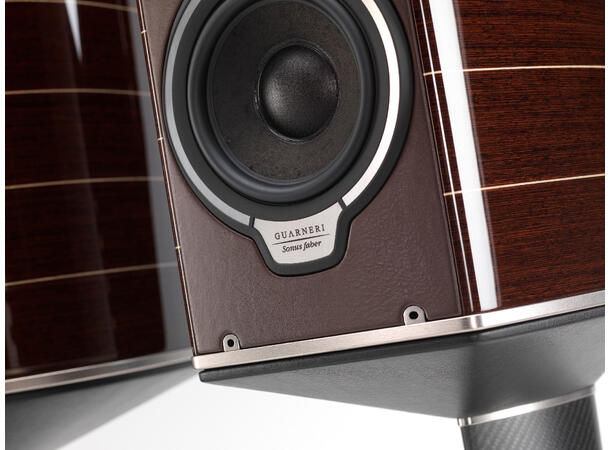 Sonus Faber Guarneri Tradition, wenge 2 veis høyttaler inkludert gulvstativ 