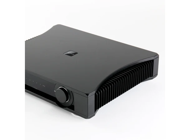 Rega Aethos, forsterker 2x125 watt, fjernkontroll 